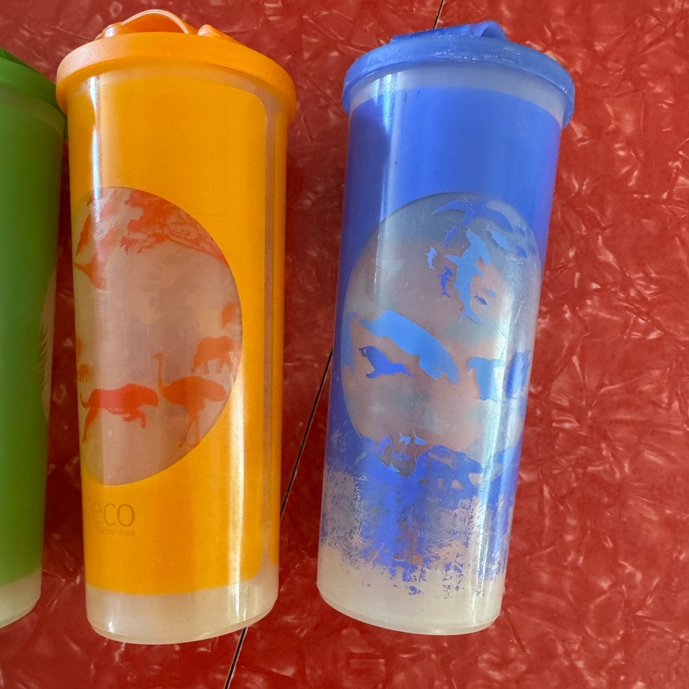 Tupperware Eco-Friendly Animal / Safari / Sealife Print Tumblers with Lids - Picture 2 of 7